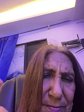 Snapshot of SWEET_LOVER01 chatting on March 18, 3:53 am SWEET LOVER01 online show from March 18, 3:53 am