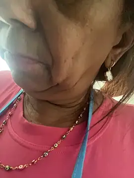 Snapshot of SWEET_LOVER01 chatting on March 27, 3:34 pm SWEET LOVER01 online show from March 27, 3:34 pm