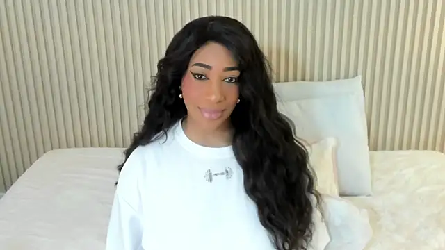 charlottebrowns  online show from August 1, 11:31 am
