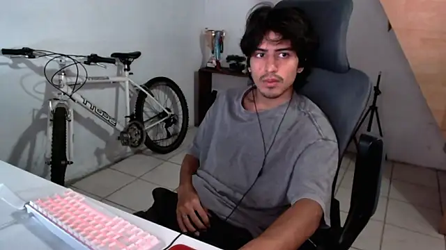 Thieves9 online show from September 30, 9:20 pm