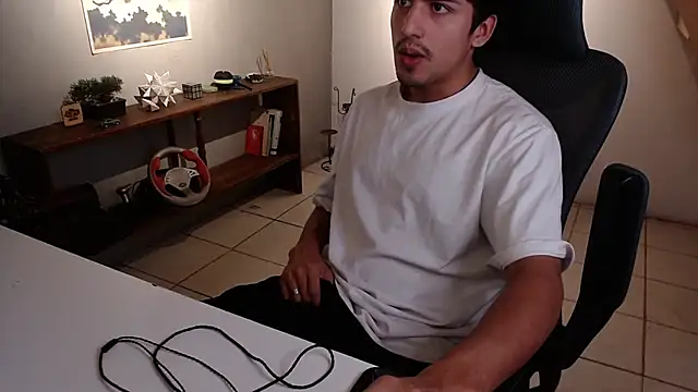 Thieves9 online show from February 4, 5:41 pm