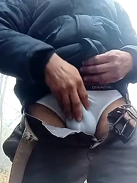 maleesa online show from November 14, 6:34 am