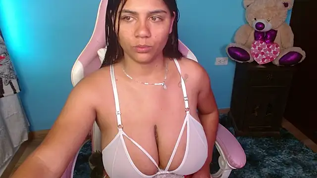 Candela-Smith online show from March 18, 7:17 pm