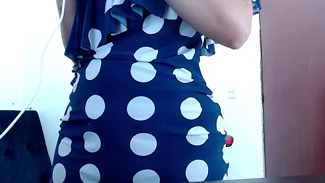 kaira sweet  online show from February 15, 6:12 am