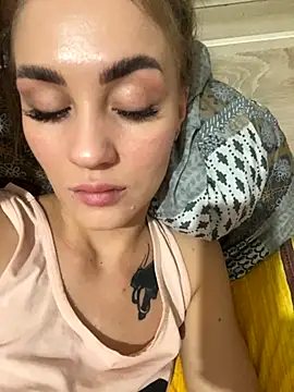 DreamGirl-777 online show from October 22, 2:17 pm