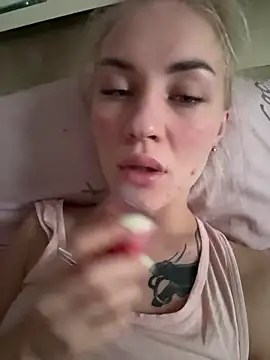 DreamGirl-777 online show from December 2, 9:36 am