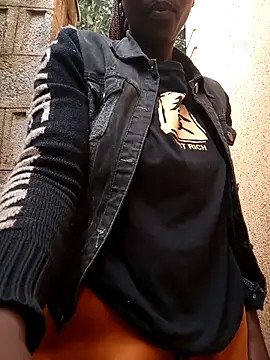 Swirly blac online show from March 20, 12:43 pm