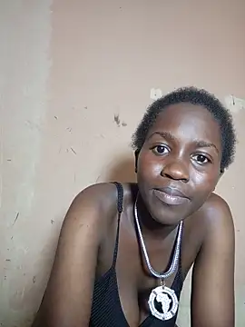 Snapshot of Swirly_blac chatting on May 17, 4:36 pm Swirly blac online show from May 17, 4:36 pm