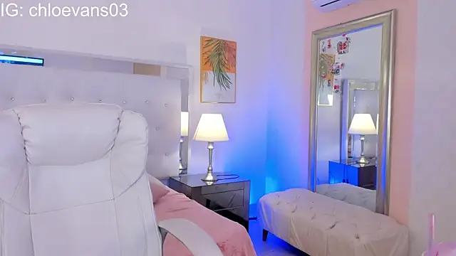 Chloe evans   online show from January 6, 11:36 am