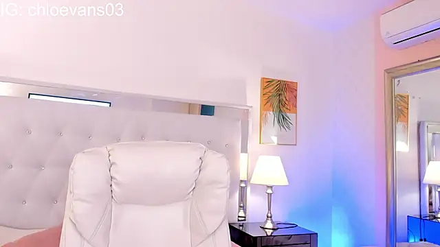 Chloe evans   online show from January 16, 11:36 am