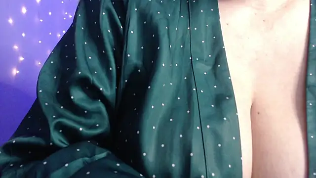 missdaniels online show from January 29, 11:56 pm