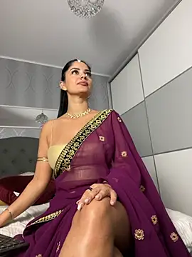 Snapshot of _adelle chatting on October 4, 11:30 am  adelle online show from October 4, 11:30 am