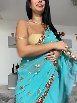 Snapshot of _adelle chatting on October 18, 11:11 am  adelle online show from October 18, 11:11 am