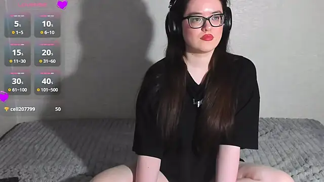 Tinasun4 online show from January 8, 6:37 am