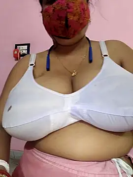 Snapshot of Kayra_34 chatting on April 3, 4:10 am Kayra 34 online show from April 3, 4:10 am
