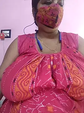 Snapshot of Kayra_34 chatting on April 10, 3:56 am Kayra 34 online show from April 10, 3:56 am