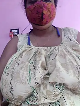 Snapshot of Kayra_34 chatting on April 17, 4:15 am Kayra 34 online show from April 17, 4:15 am