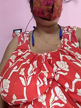Snapshot of Kayra_34 chatting on April 19, 4:12 am Kayra 34 online show from April 19, 4:12 am