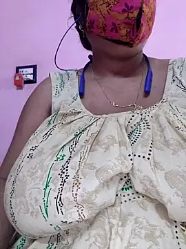 Snapshot of Kayra_34 chatting on May 6, 4:08 am Kayra 34 online show from May 6, 4:08 am
