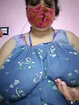 Snapshot of Kayra_34 chatting on May 15, 4:30 am Kayra 34 online show from May 15, 4:30 am