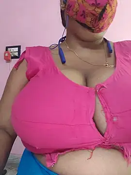 Snapshot of Kayra_34 chatting on May 22, 4:41 am Kayra 34 online show from May 22, 4:41 am