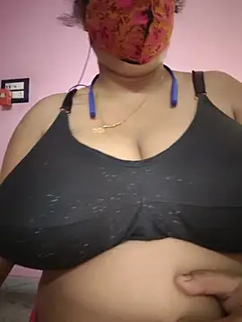 Snapshot of Kayra_34 chatting on May 29, 5:38 am Kayra 34 online show from May 29, 5:38 am
