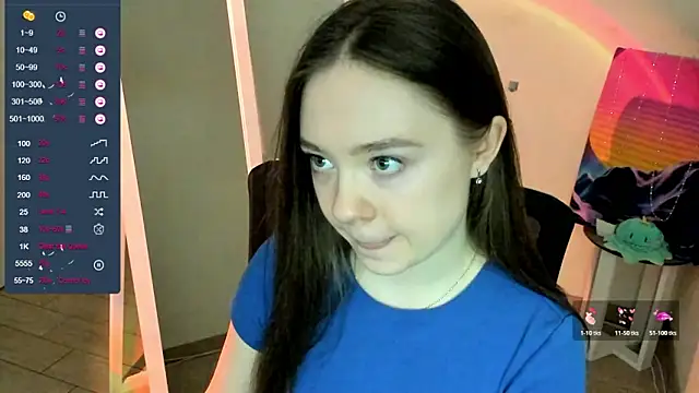 Snapshot of Florence_meow chatting on February 21, 10:38 am Florence meow online show from February 21, 10:38 am