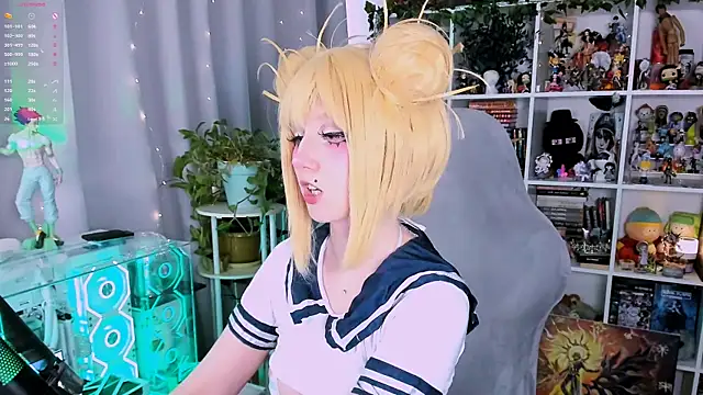 ohclementine online show from June 14, 10:50 am