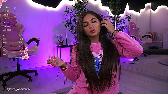 VanessaSimon online show from December 26, 6:09 am