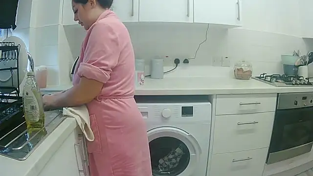 magical mia online show from November 12, 8:59 am