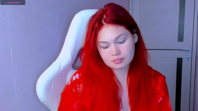 Snapshot of MissClarks chatting on November 6, 8:32 pm MissClarks online show from November 6, 8:32 pm