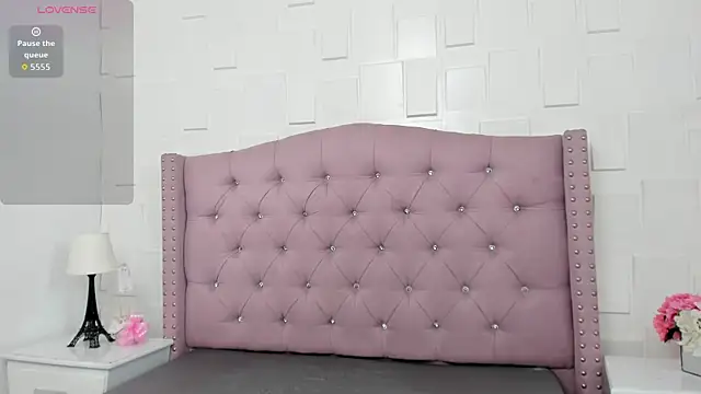 MonicaSchwartz online show from February 18, 7:32 pm