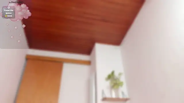 Gingerdoll   online show from April 8, 3:50 am