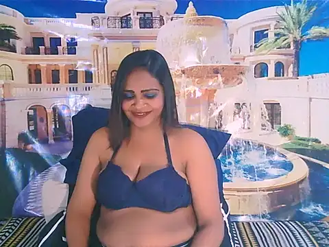 Snapshot of Luciousindian69 chatting on November 17, 5:19 pm Luciousindian69 online show from November 17, 5:19 pm