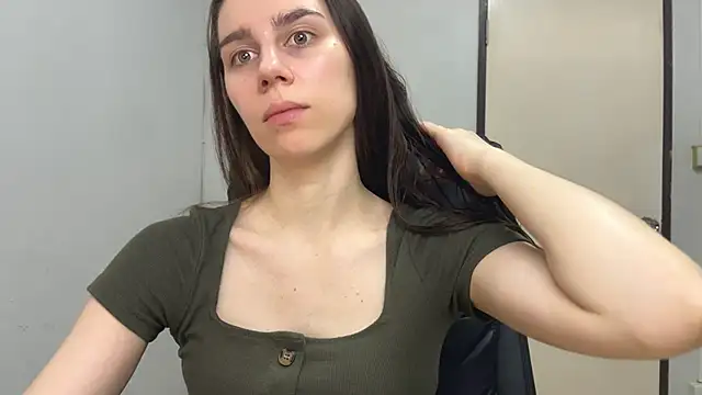 SassyJessi online show from March 14, 4:10 am