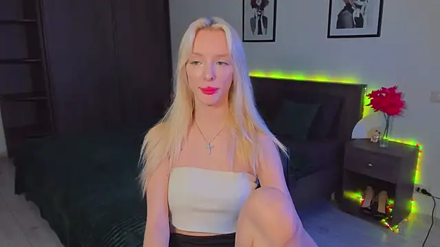 AleksaBlonde online show from January 19, 2:49 pm