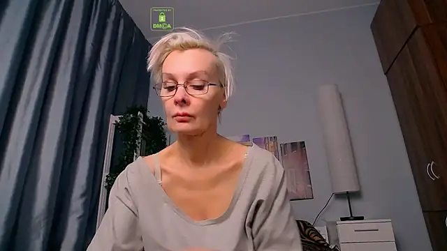 HelgaHimmell online show from February 12, 6:51 am