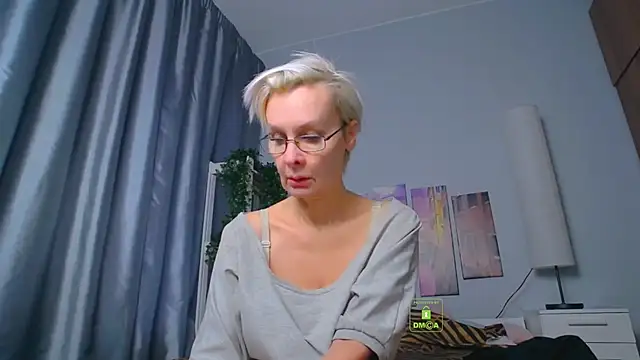 HelgaHimmell online show from February 14, 9:56 am