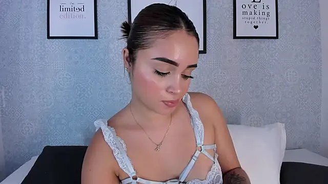 sophia 98 online show from February 17, 8:04 pm