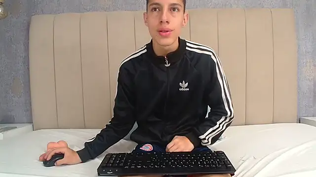 thiago19s online show from July 28, 2:13 pm