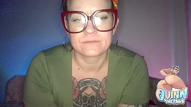 quinnmariexo online show from November 12, 11:14 pm