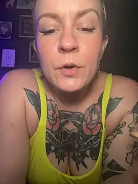 quinnmariexo online show from July 18, 11:52 pm