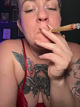 quinnmariexo online show from July 19, 7:17 pm