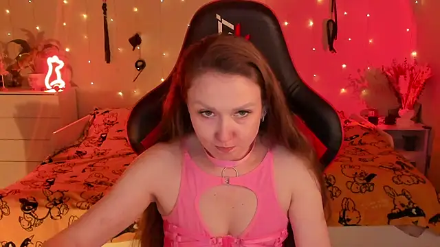 Snapshot of desperatehousewife__ chatting on September 20, 2:07 pm desperatehousewife online show from September 20, 2:07 pm