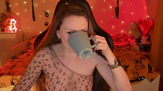 Snapshot of desperatehousewife__ chatting on October 20, 7:14 pm desperatehousewife online show from October 20, 7:14 pm