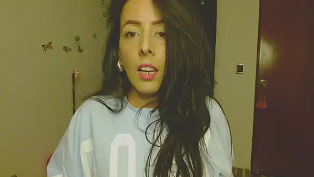 ella peck online show from December 16, 5:01 am