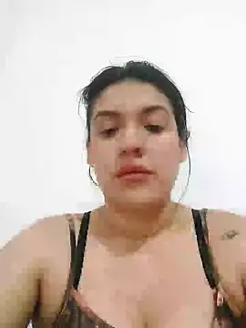 Snapshot of Sophie-hatter chatting on December 27, 3:31 am Sophie-hatter online show from December 27, 3:31 am