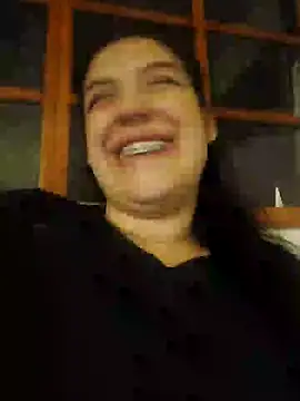 Snapshot of Sophie-hatter chatting on February 2, 2:48 am Sophie-hatter online show from February 2, 2:48 am