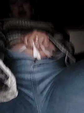 Snapshot of Sophie-hatter chatting on February 14, 10:58 pm Sophie-hatter online show from February 14, 10:58 pm