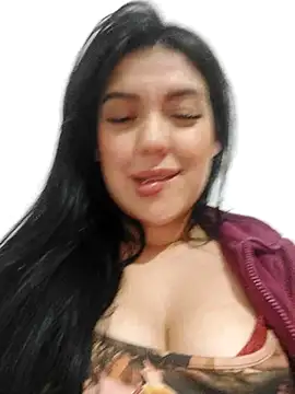 Snapshot of Sophie-hatter chatting on February 23, 4:28 am Sophie-hatter online show from February 23, 4:28 am